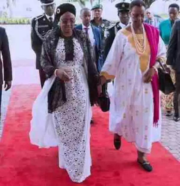 Aisha Buhari Wears N1.6Million Oscar De La Renta Magnolia Guipure Caftan Dress (Photos)